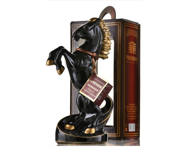 Коньяк СЕМЬ ЗВЕЗД КВ 7 лет Конь 40% 330мл керамика п/у / интернет-магазин напитков Виноград в Улан-Удэ